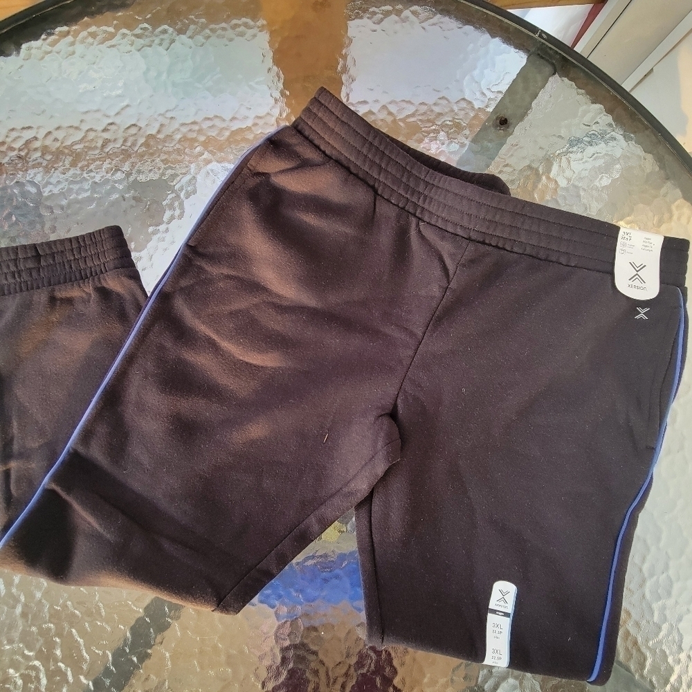 NWT Xersion kids 3xl (22.5) joggers